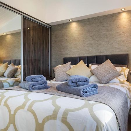 Hiraeth - Luxury Lodge With Hot Tub, Close To Beach Penally Esterno foto